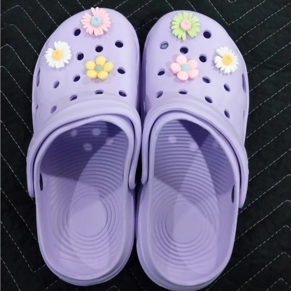 Non slip clog🌸